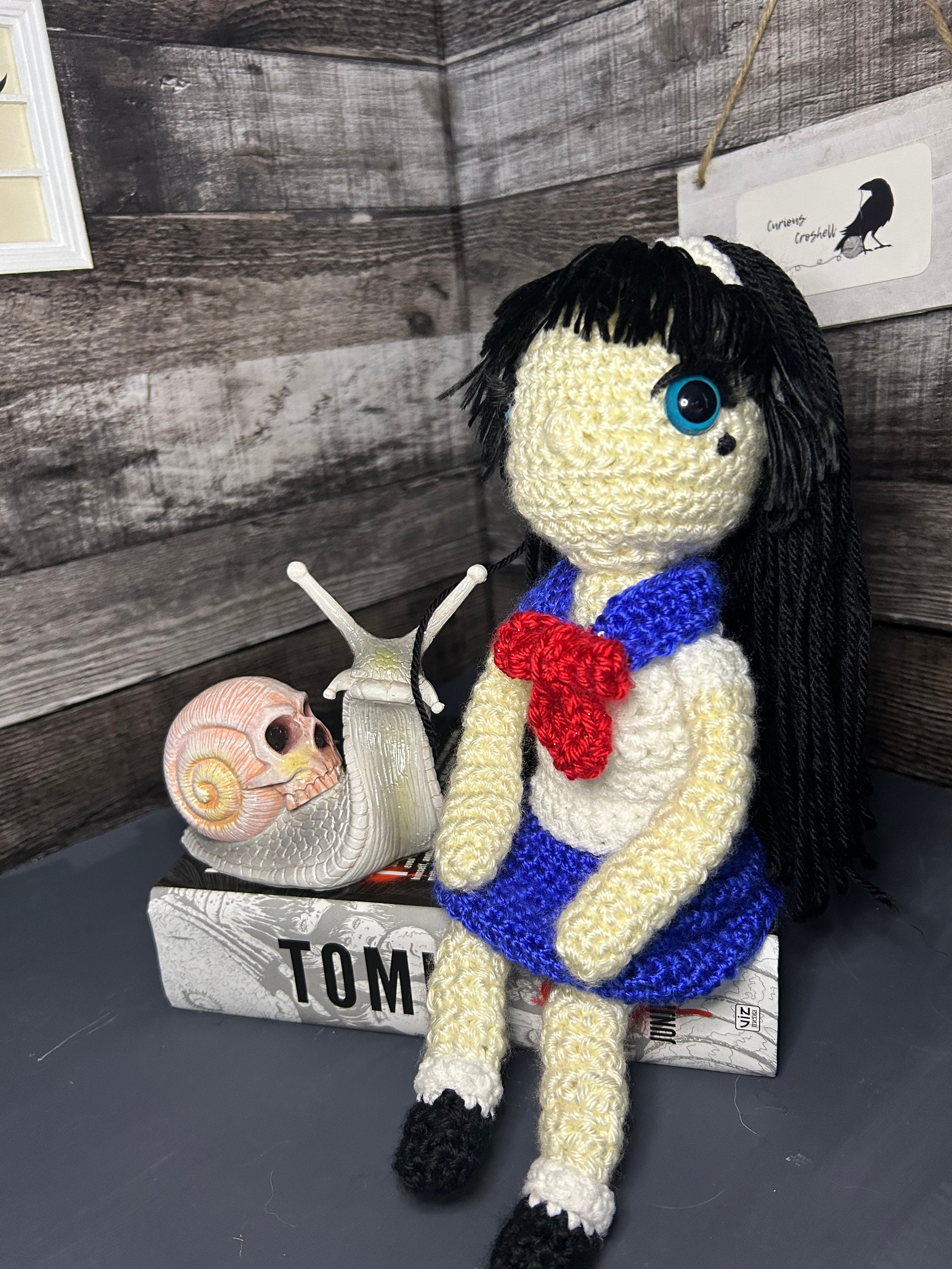 Tomie Embroidered Heart Patch – DYNAMIC DOLL