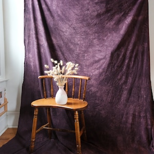 Hand-Dyed Cotton Canvas Backdrop / Seamless Photo Background in PORT / 5'x8' image 1