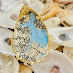 Boston Massachusetts Map Oyster Shell Ornament, Decoupage Shell, Oyster Shell Art, Present Topper, Hostess Gift, Vacation Memory