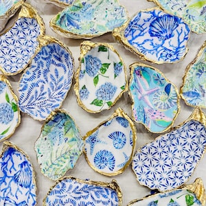 Oyster Shell Ring Dish, Chinoiserie Blue & White Oyster Shell Ring Dish, Oyster Trinket Dish, Bridesmaid Gift, Shell Jewelry Dish, Hydrangea
