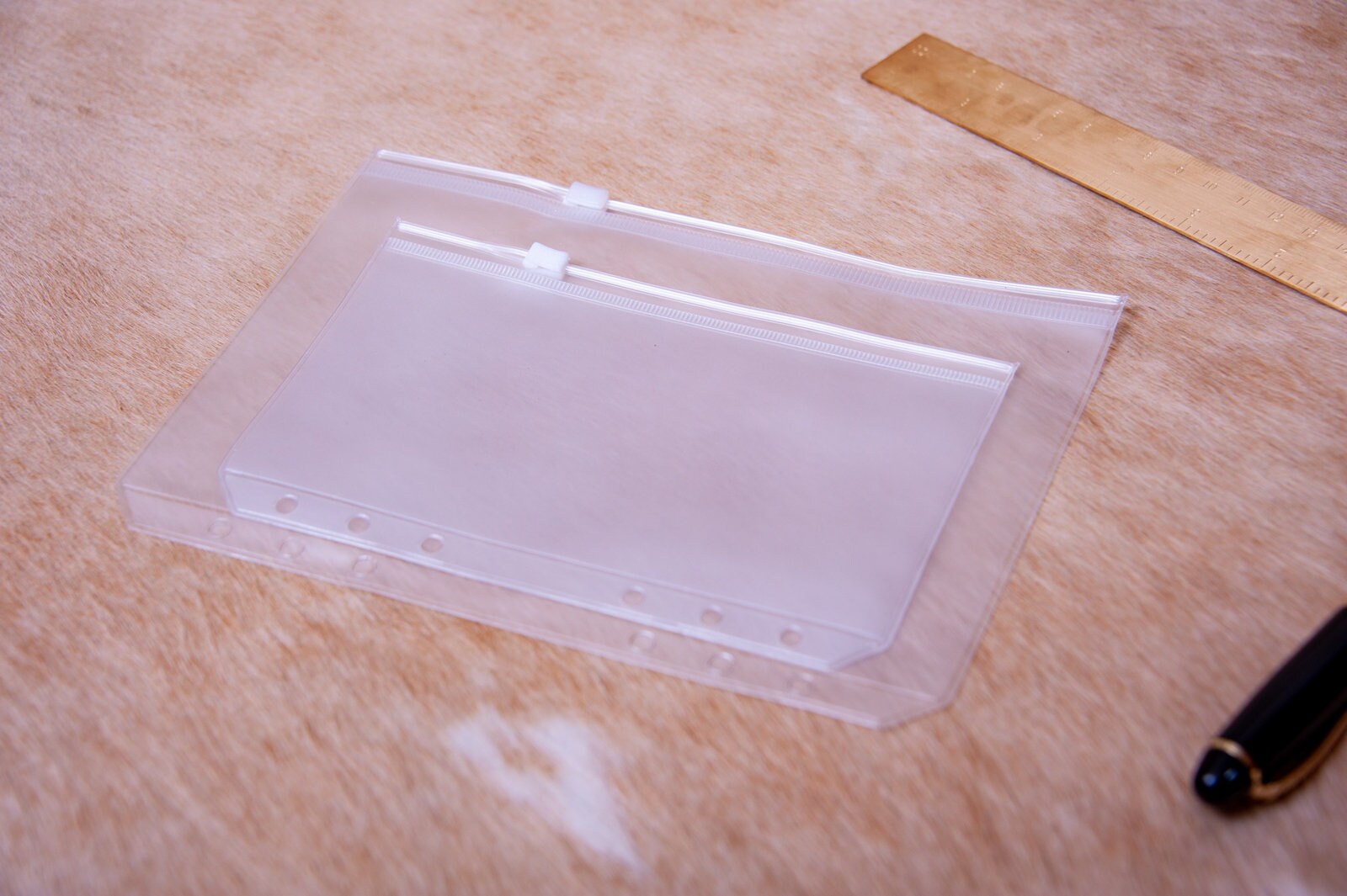 plastic zip folder