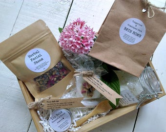 Ultimate Pamper Gift Box, Christmas Pamper Gift Box, Birthday Gift Box Set, Corporate Pamper Gift Box Set