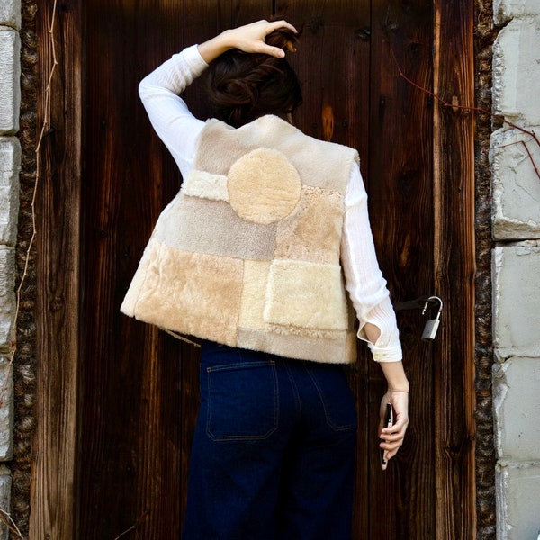 Gilet sur mesure en peau de mouton patchwork recyclé