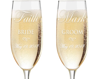 Personalized Wedding Champagne Flutes, Engraved Toasting Glasses, Set of 2