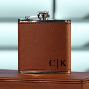 Personalized Rawhide Leather Hip Flask Set - Gift for Him, Gift for Men, Gift for Boyfriend, Gift for Husband, Gift for Groomsman