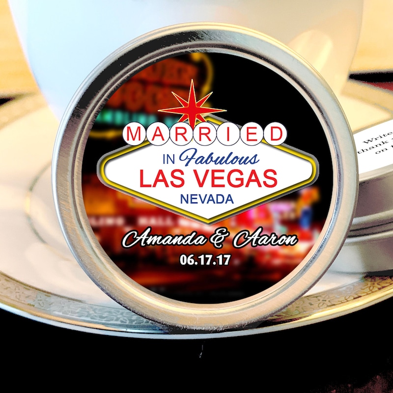 Las Vegas Wedding Favors Ideas: Elevate Your Wedding with Iconic Desert Touch
