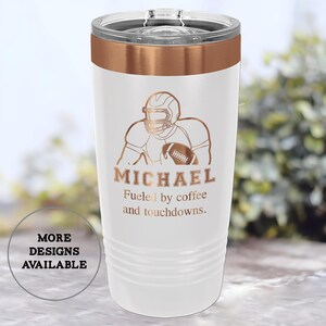 Vaso de viaje personalizado en blanco y oro rosa de 20 oz. Regalos para él, para hombre, para compañero de trabajo, para jefe, Navidad. Más de 70 diseños.