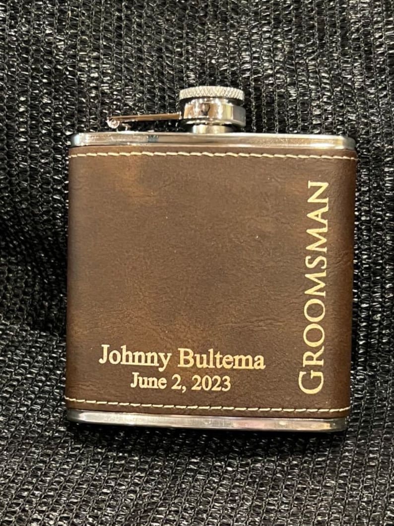Groomsmen Gift, Personalized Flask Set for Men Rustic Brown Leather Hip Flask, Best Man Flask, Bridal Role Name Date Groomsman Flask No/Flask Only