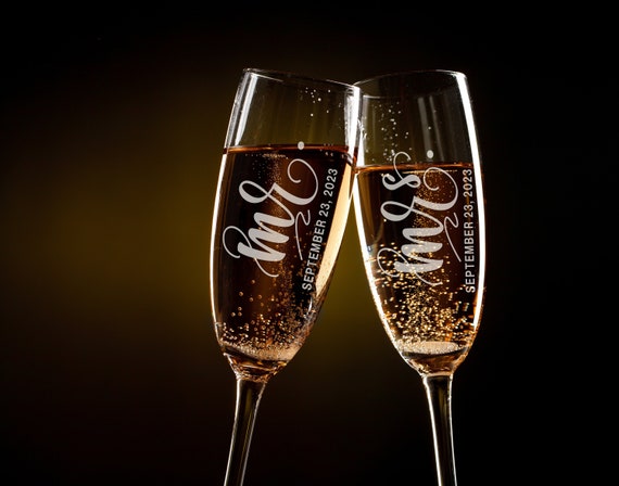 Mix and Match, Mr & Mrs Champagne Toasting Flutes