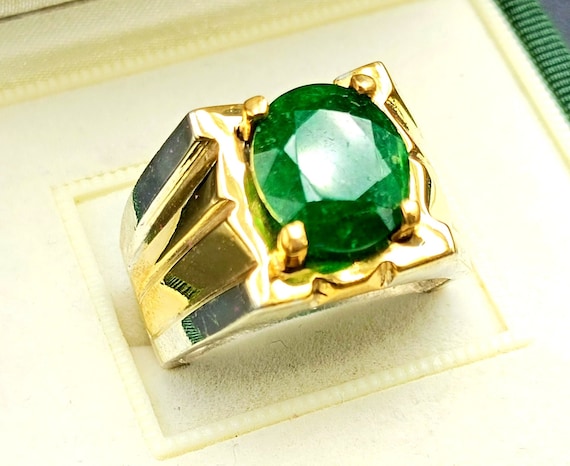 Rhombus Dark Green Jade Single Stone Ring from Guatemala - Love Rhombus in Dark  Green | NOVICA