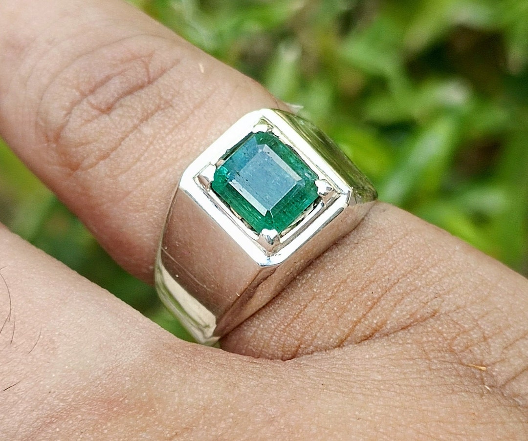 エメラルドグリーン シルバーリング 高品質な天然エメラルドのsilver925リング 11号 シルバーリング