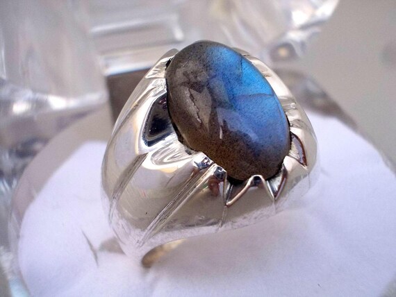 View Moonstone Necklace Men Images