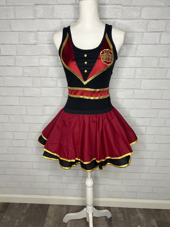 Bell outfit 2025