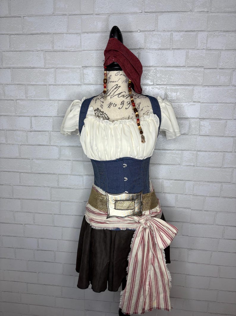 Captain Jack Pirate inspired Ladies Costume image 7