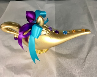 GENIE LAMP CENTERPIECE, Genie Lamp Decor, Moroccan Birthday Party, Aladdin Birthday, Aladdin Sweet 16, Aladdin Decorations, Genie Theme