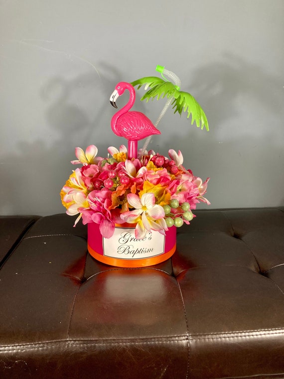 FLAMINGO CENTERPIECE, Flamingo Lovers Gift, Flamingo Decor, Summertime Centerpiece, Palm Tree Centerpiece, Backyard Summer Decor, Tropical