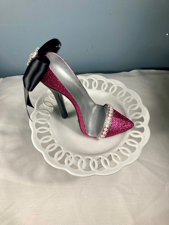HIGH HEEL CAKE Topper, High Heel Party Decoration, Paris Themed Birthday, Paristian Themed 40th Birthday Centerpiece,  High Heel Centerpiece