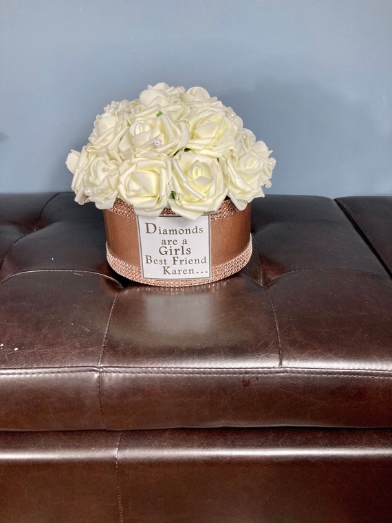 ROSE GOLD CENTERPIECE, Hat Box Centerpiece, Flowers in Box, Pearl Centerpiece, Rose Gold Wedding Centerpiece, Paris Theme Centerpiece, Paris