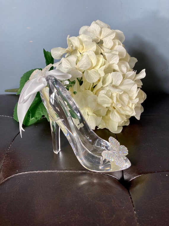 CINDERELLA SLIPPER, Cinderella Cake Top, Glass Slipper Cake Topper, Clear High Heel Shoe Cake Topper, Cinderella Party Decor, Cinderella