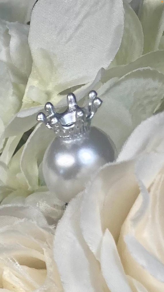 PRINCESS PEARL CROWN Flower Picks, Bridal Bouquet Pins, Fairytale Wedding Decor, Corsages & Boutonniere Embellishments, Cinderella Wedding