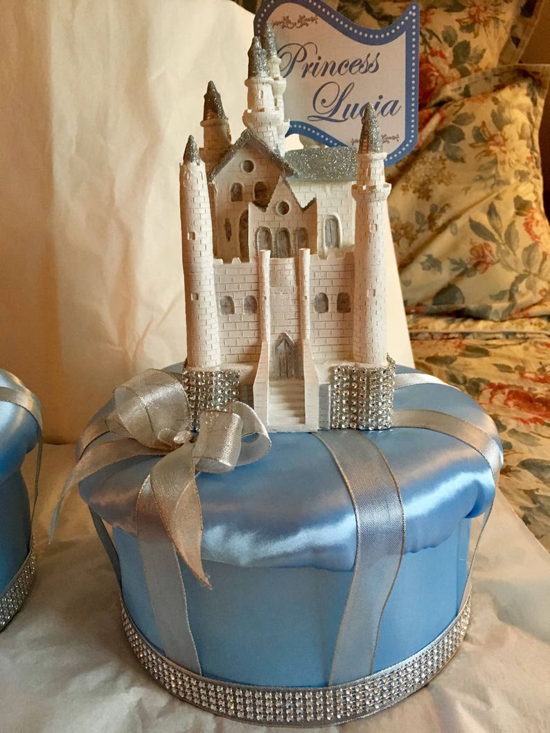 Baby Shower Centerpiece CINDERELLA CASTLE CENTERPIECE Crown Decoration Princess Birthday Party Sweet 16 Centerpiece Cinderella Wedding