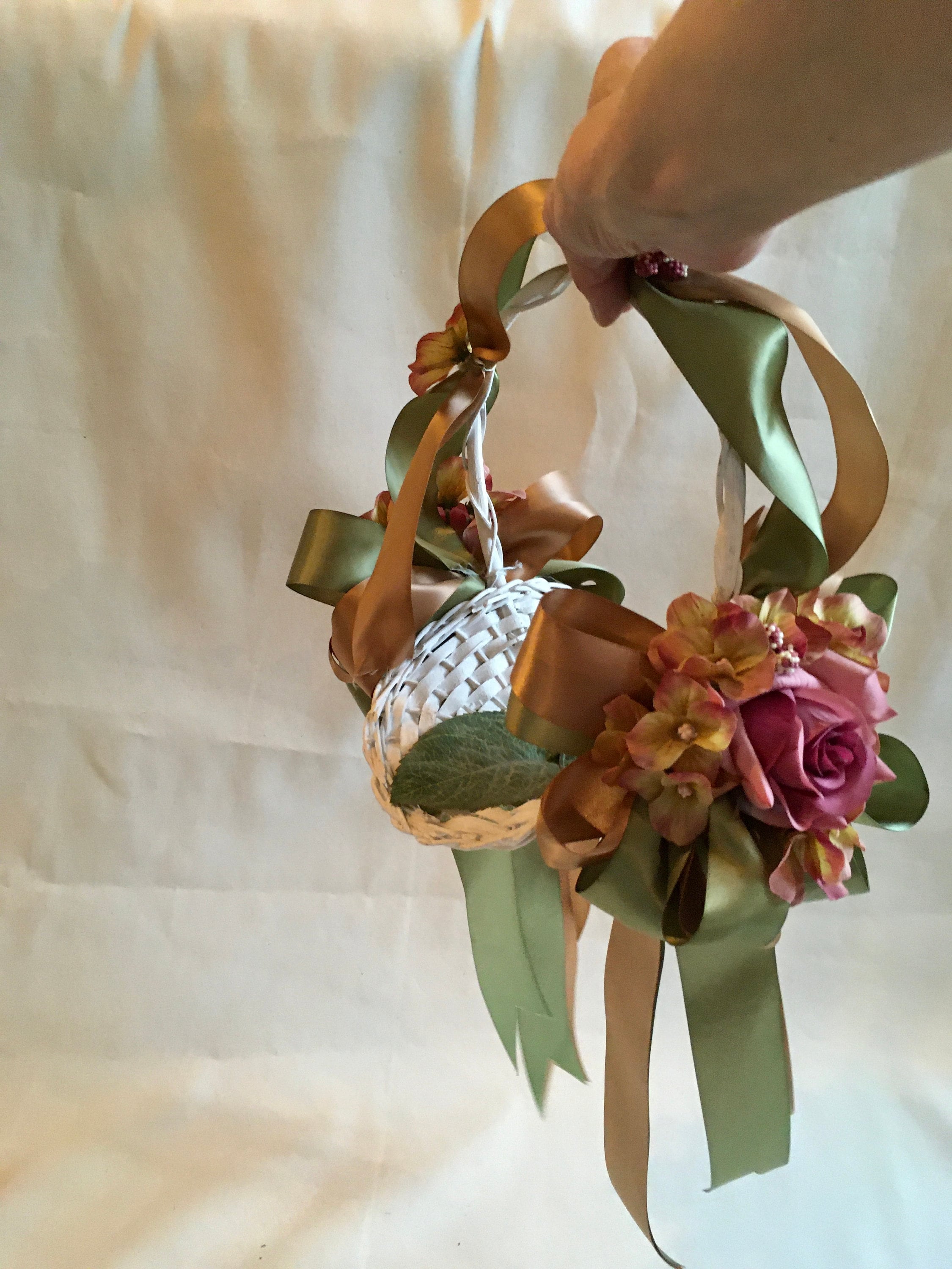 FLOWER GIRL BASKET, Wedding Flowers, Bridesmaid Flowers, Rustic Wedding ...