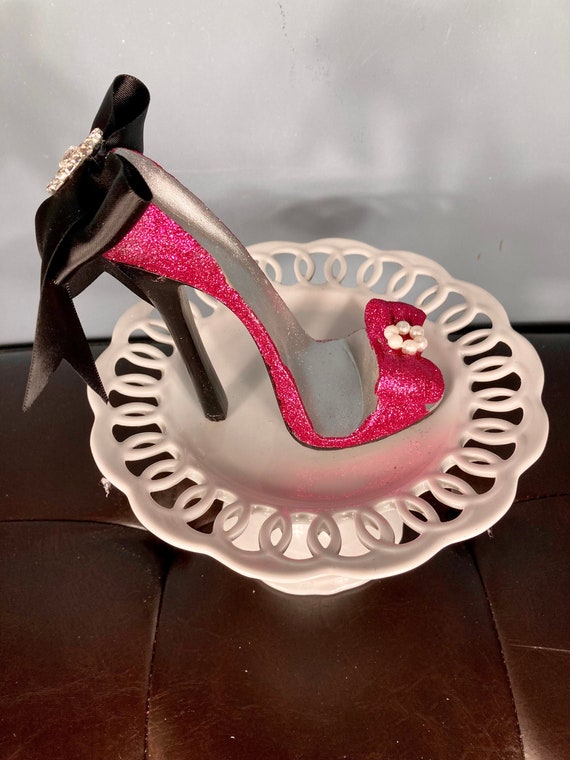 HIGH HEEL CAKE Topper, High Heel Party Decoration, Paris Themed Birthday, Paristian Themed 40th Birthday Centerpiece,  High Heel Centerpiece