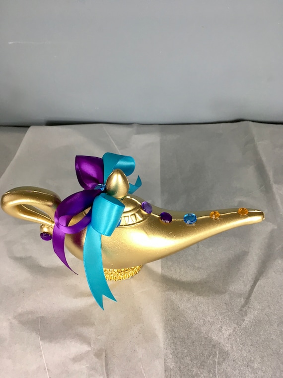 GENIE LAMP CENTERPIECE, Genie Lamp Decor, Moroccan Birthday Party, Aladdin Birthday, Aladdin Sweet 16, Aladdin Decorations, Genie Theme