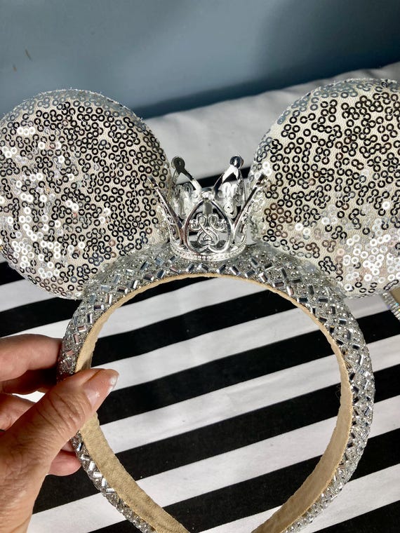 MICKEY EAR RHINESTONE Headband, Fairy tale Wedding Headpiece, Disney Wedding Headband, Disney Vacation Ears, Rhinestone Mickey Ears, Mickey