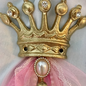 PRINCESS NURSERY DECOR, Princess Room Decor, Princess Bedroom Decor, Princess Room Ideas, Gold Crown Decor, Gold and Pink, Crown Hooks