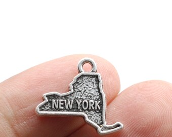 10 New York charms antique silver tone WT23