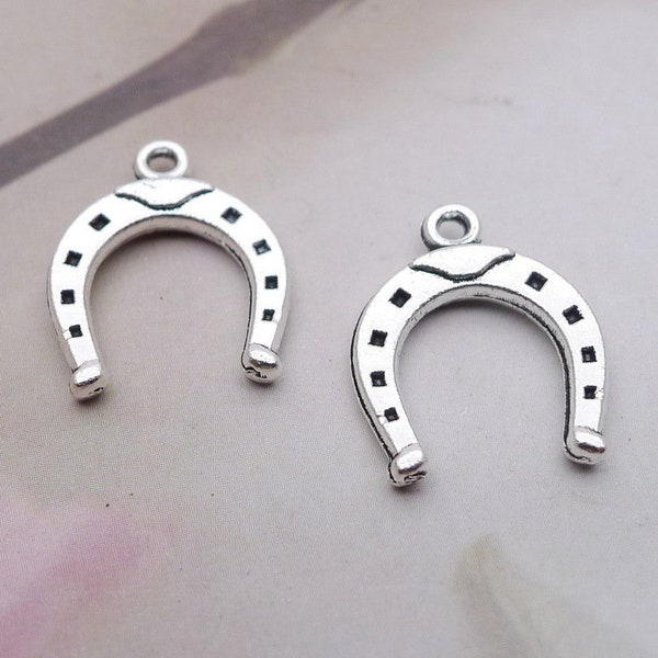 20 or 50PCS Bulk Sale, Antique Silver Horseshoe Charm Pendant, 2 Sided Horse Shoe Good Luck Charms Pendants, 13mmX16mm, JHS732