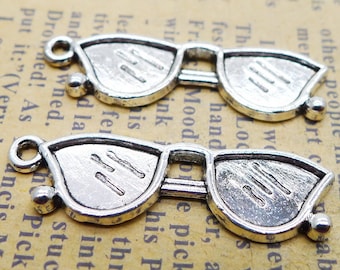 12 or 30PCS, Antique Silver Tone EYE GLASSES, Reading Glasses, Sunglasses Charm Pendant, DIY Charms Supply ---- 10X33mm, JHS1203-1112