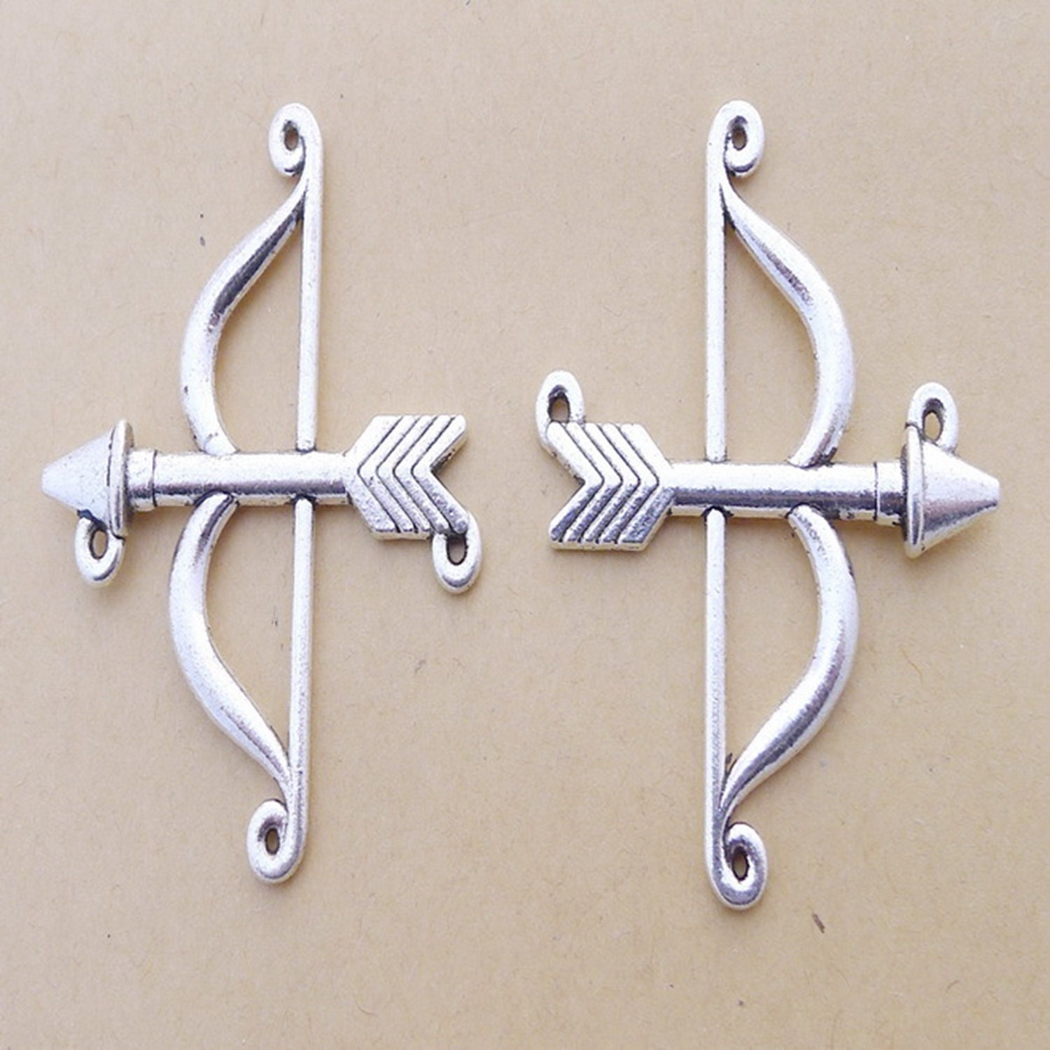 Bow and Arrow Charms / Archery Charm / Crossbow Charm (4pcs / 24mm x 35mm / Tibetan Silver) Cupid Charm Bracelet Sports Zipper Pull CHM978