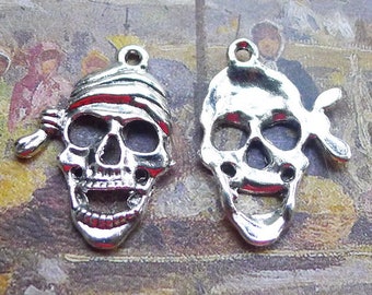 12 or 30PCS, Antique Silver Tone Pirate Skull Charm Pendant, Halloween, Skeleton Head, Buccaneer Charm Pendant,  19X27mm, JHS388-4235