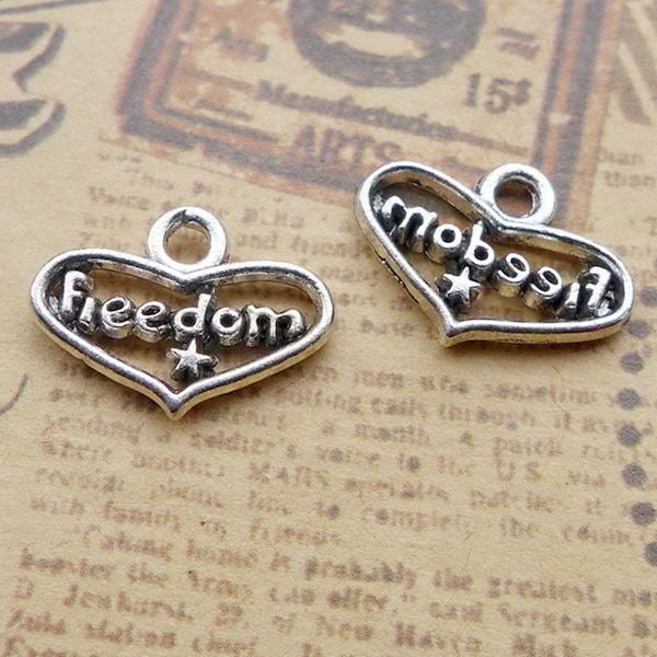 25 or 60PCS, Antique Silver "Freedom" Heart with Star Charm Pendant, Patriotic Charm --- Tibetan Silver Jewelry Supply, 18X13mm JHS358