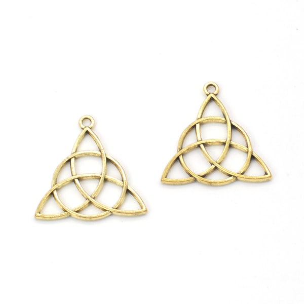 10 or 25PC Antique Gold Tone TRIANGLE Celtic Knot Charm Pendant, Trinity Knot, Triquetra Symbol Pendant, 28X28mm GGG10-10148