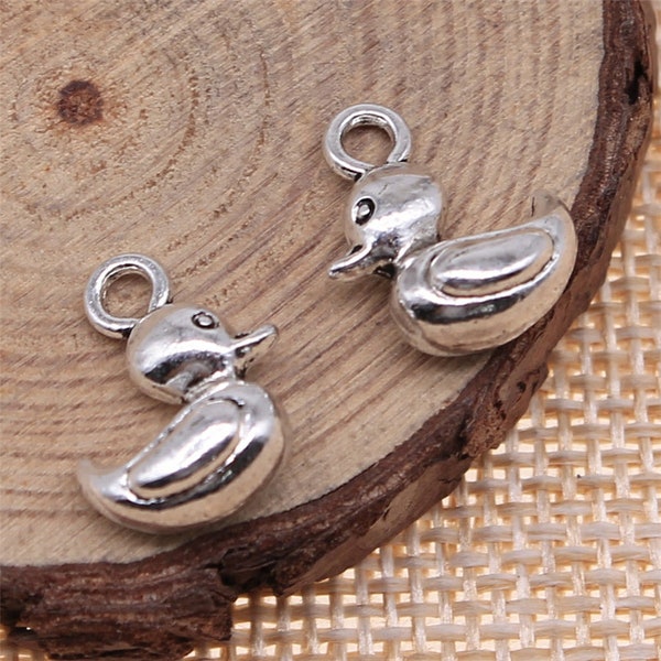 12 or 30PCS, Antique Silver Tone 3D Duck Charm Pendant --- Silver Tone Charm Supply ---- 20X17mm GGS105-15073