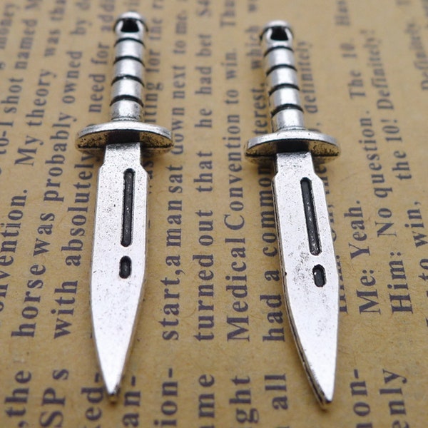 12 or 30PCS Antique Silver Tone 3D KNIFE Charm Pendant, Weapon Charms, Military Charms Supply --- 10X40mm, JHS308-02680