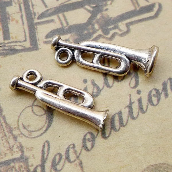 25 or 60PCS, Antique Silver Tone Bugle Charm Pendant, 3D Trumpet Musical Instrument Charm, Musician Charm ---  7mmX21mm, JHS728-0183