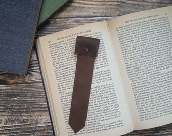 Handmade leather bookmark, gift for reader, reading accessories, book lovers gift,  upcycled leather