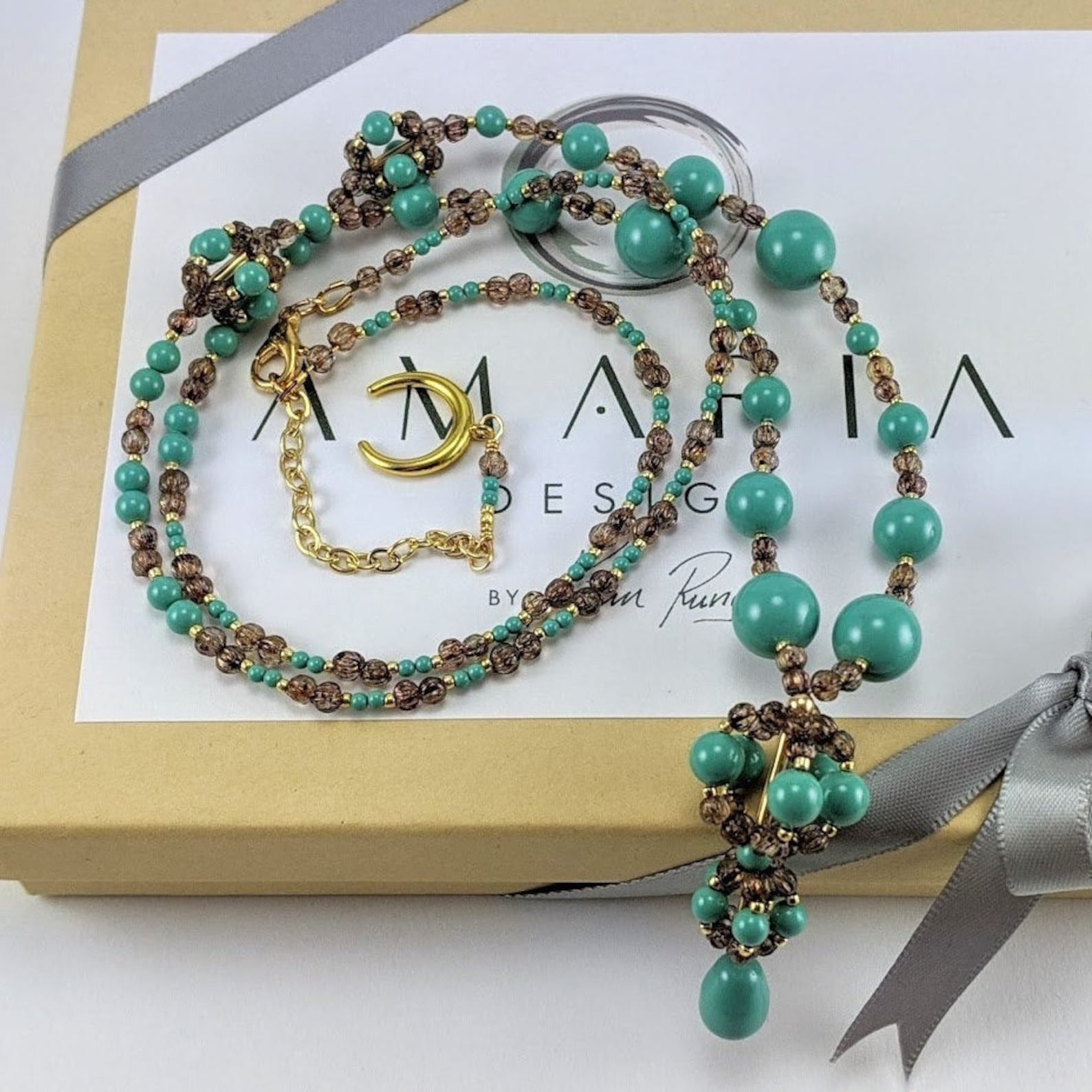 Collier, sautoir et pendentif artisanal et original pour femme