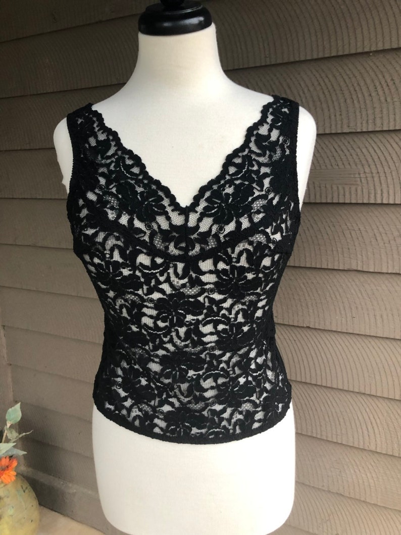 lace up black tank