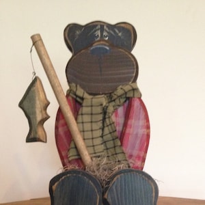 Mail-out-PATTERN Fishing Bear Wood Craft DIY Pattern