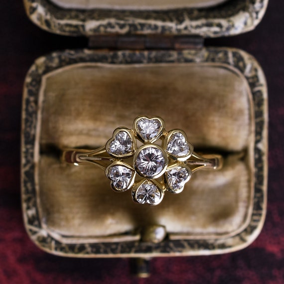 Vintage Diamond Heart Cluster Ring - image 2