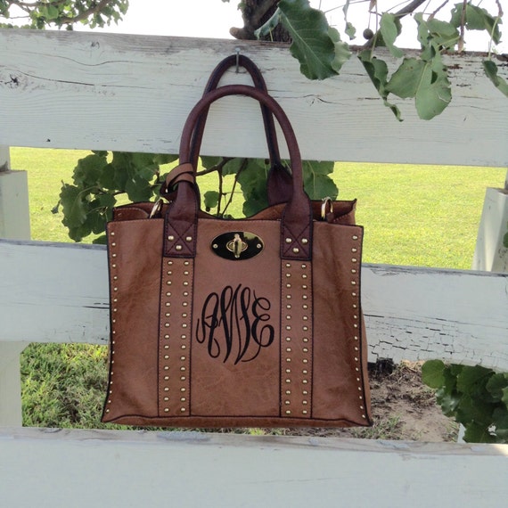 medium sized purse