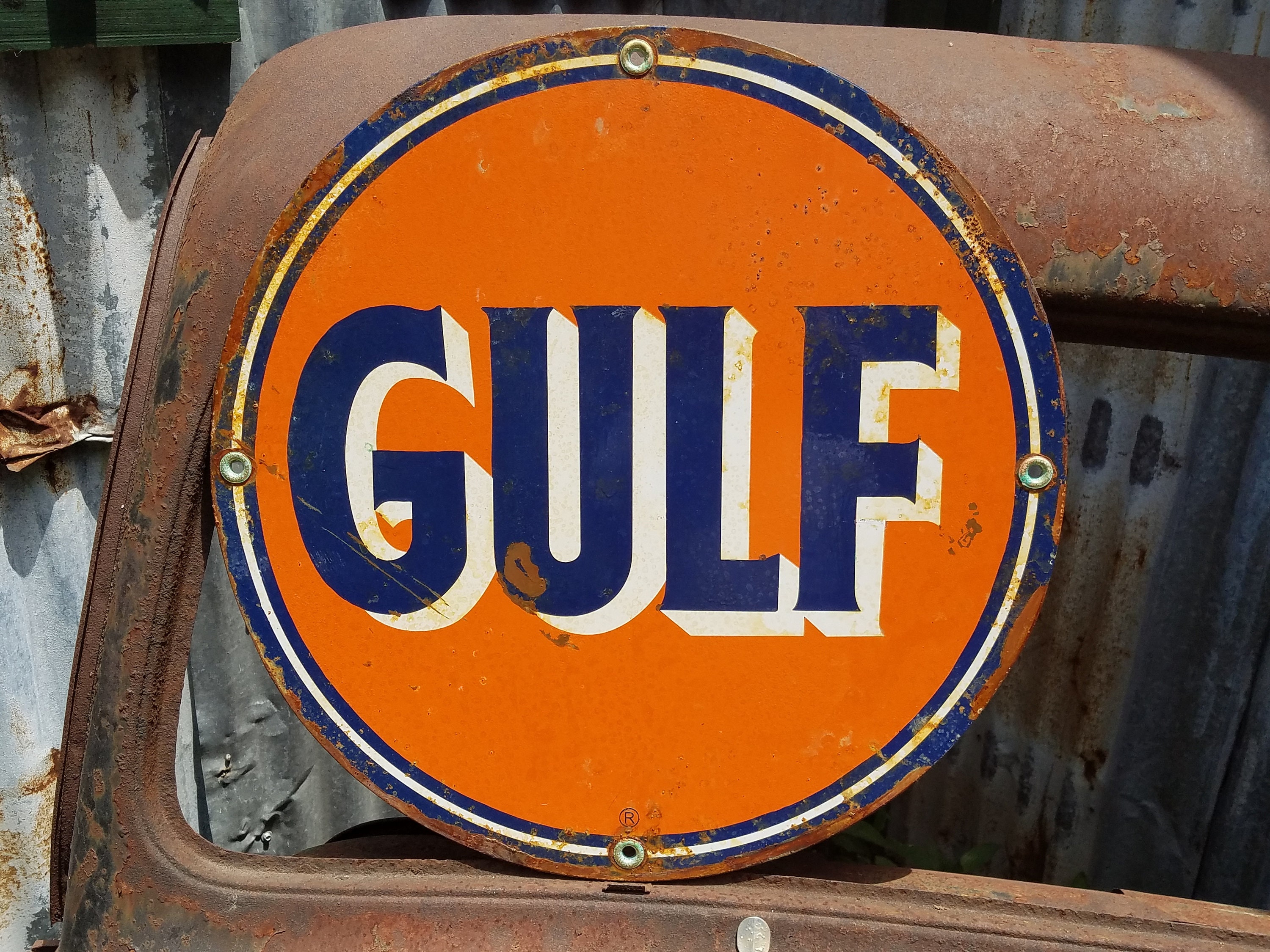 Gulf Motor Oil & Gasoline Thermometer Embossed Metal Sign Man Cave