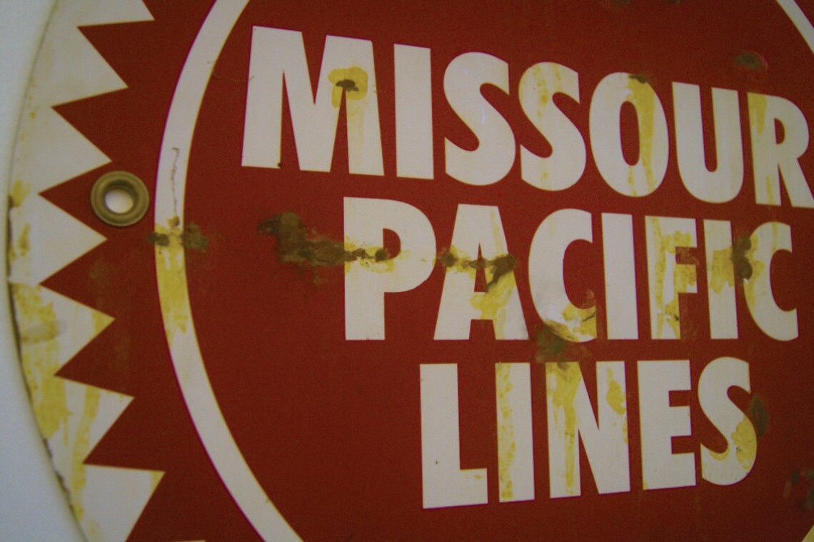 18 Hand Painted Missouri Pacific Railroad Metal Sign Etsy
