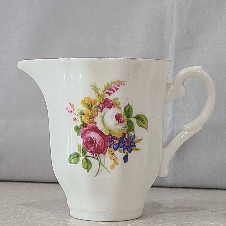 Vintage Royal Grafton Fine Bone China Creamer and Sugar Bowl, Made in England, Circa 1950s image 3