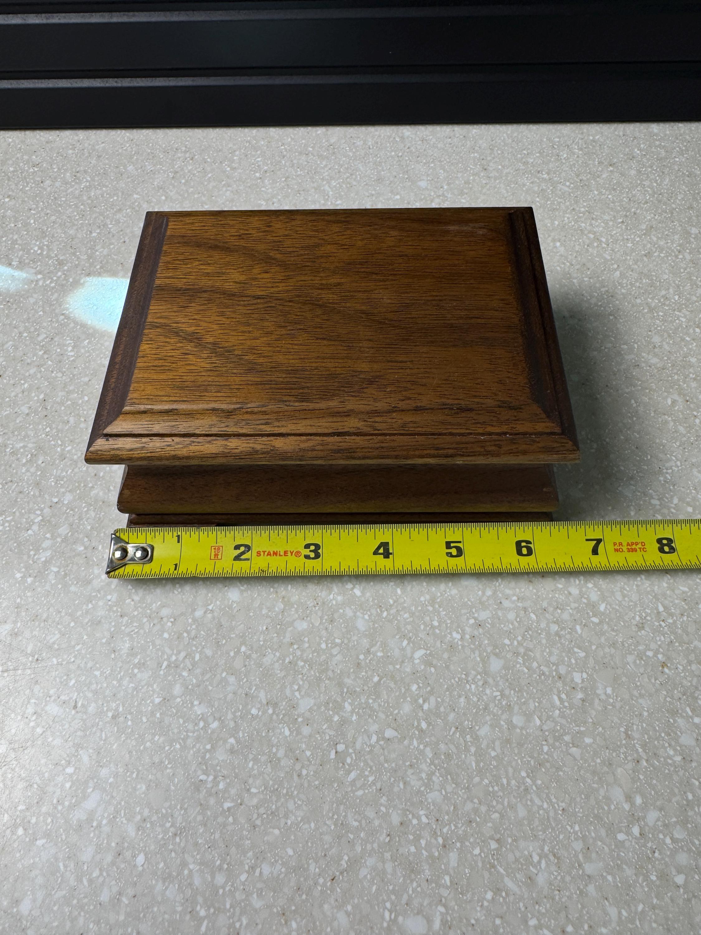 Vintage Sankyo Japan Wood Music Box Glass Lid Visible Movement